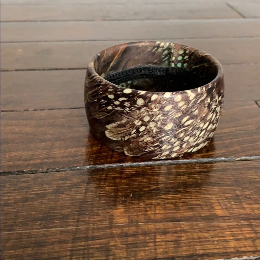 Feather printed bracelet